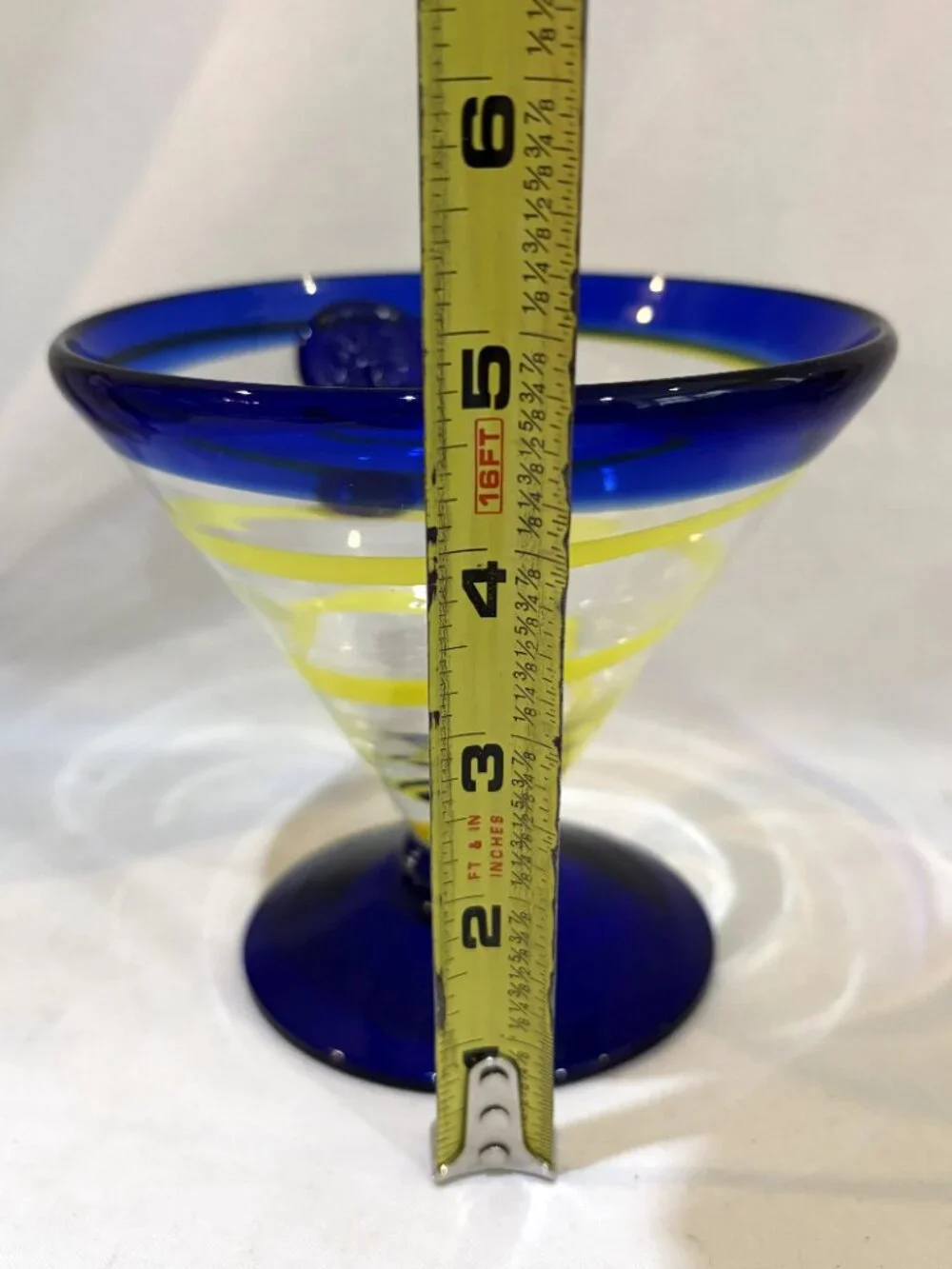 Pair Kosta Boda Royal Caribbean Cruises Swirl Martini Margarita Cocktail Glasses